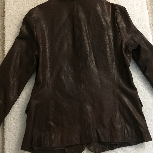 Elizabeth and James genuine leather blazer - Picture 8 of 12